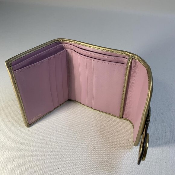 Chic **Coach Legacy** metallic gold - Picture 6 of 7